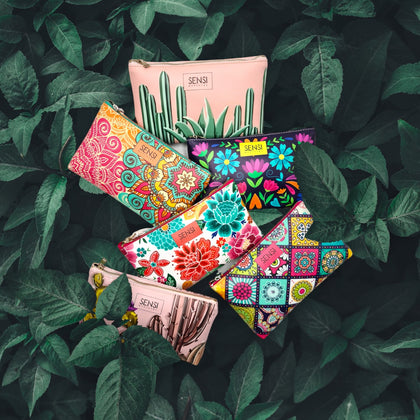 TRAVEL POUCH - BUSTINE